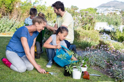 Recycling separation of garden materials in a city setting